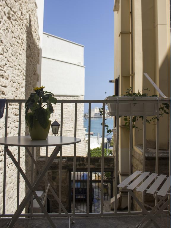 טרני La Banchina Holiday Rooms מראה חיצוני תמונה